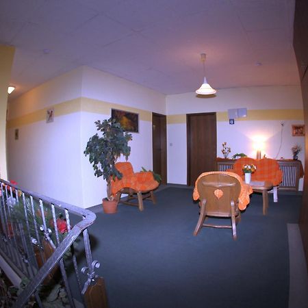 Zum Lowen Hotel Weiterstadt Εξωτερικό φωτογραφία